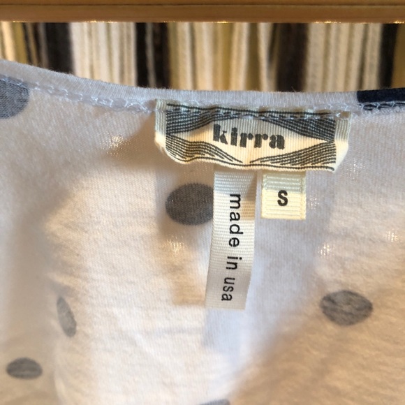 Polka dot white & navy crop top - Picture 3 of 4